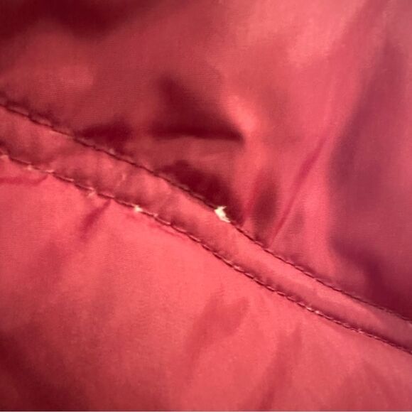 Obermeyer Vintage Red Maroon Puffer Goose Down Vest Size Large - Picture 10 of 14